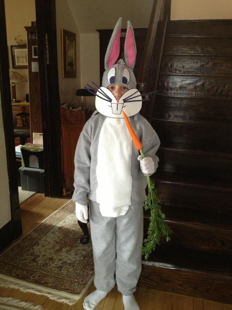 Bugs Bunny Diy Bugs Bunny Costume, Bugs Bunny Halloween Costume, Bunny Diy Costume, Bugs Bunny Costume, Lola Bunny Costume, Space Jam Theme, Bunny Halloween Costume, Diy Halloween Costume, Bunny Costume