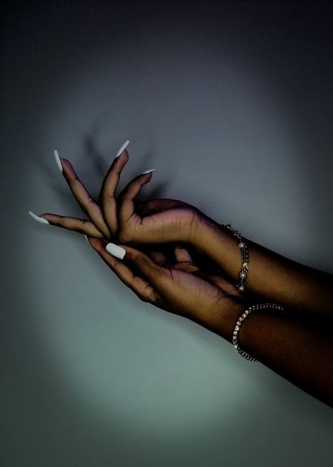 Hand poses
Black hands
Jewellery
Bracekets
Nails
Hand model
White nails Hands With Long Nails Reference, Nails Poses Hands, Black Hand Model, Hand Poses For Nails, Hand Poses Photography, Nail Poses Hands Instagram, Hand Postures, Nail Photoshoot, Model Portfolio Examples