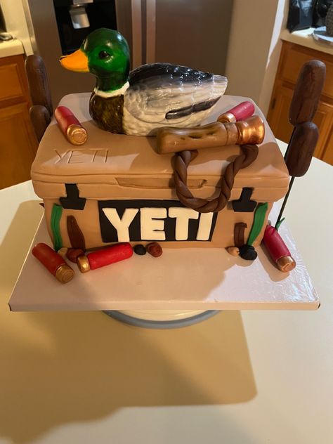 Cooler Cake, Yeti Cooler, Grooms Cake, Dessert Bars, How To Make Cake, Cake Desserts, Amazing Cakes, Wedding Cakes, Baking