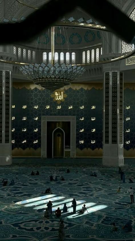 Inside Mosque, Masjid Wallpaper, Islam Mosque, Mekka Islam, Mosque Art, Islamic Wallpaper Iphone, Mosque Architecture, Mecca Wallpaper, Muslim Pictures