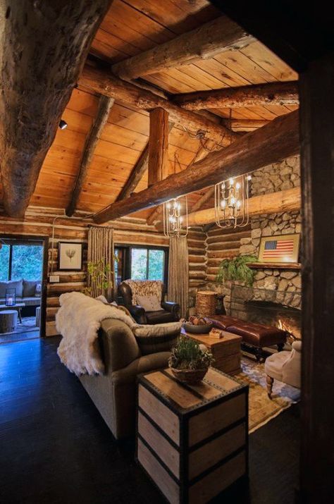 Vintage Log Cabin Interior Design Ideas Log Cabin Homes Interior, Log Cabin Interior Design, Cabin Homes Interior, Cabin Interior Design, Log Cabin Living, Log Cabin Interior, Log Home Living, Cabin Living Room, Log Cabin Ideas