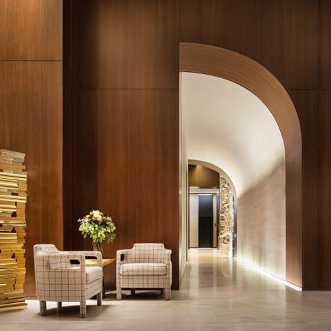 See Rua Ipanema by Yabu Pushelberg at Four Seasons Hotel New York Downtown, New York | Wescover Yabu Pushelberg, Downtown New York, Hotel Interior Design, Lobby Design, 아파�트 인테리어, Hotel Interiors, Design Del Prodotto, Hotel Interior, Hotel Decor