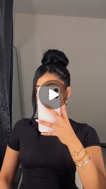 Alisha Kaur on Instagram: "side part updo with a twist😚🖤   Products used: @ghdhair chronos straightener in ‘Cyber Lime’ 💚 @ecostyle_uk olive oil styling gel   #hairtutorial #hairinspo #hairideas #tutorial #updo #sidepart #hairstyle #hairstyles #bun #reels #explore" Side Part Updo Hairstyles, Side Part Updo, Wedding Hairdos, Hairstyles Bun, Hairdo Wedding, Styling Gel, Side Part, Hair Updos, Hair Tutorial