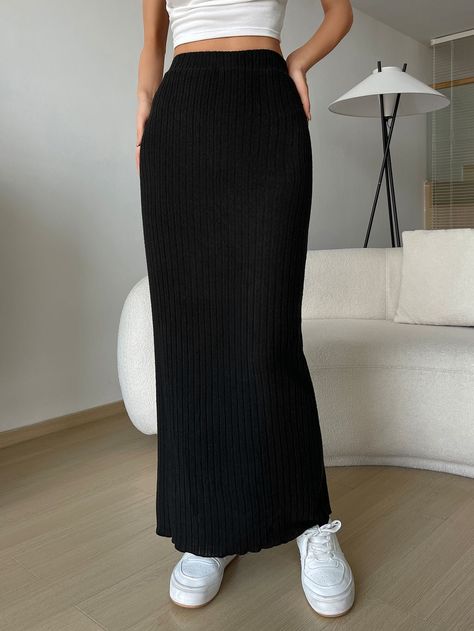 Lettuce Trim Rib-knit Skirt #Lettuce Trim Rib-knit Skirt #plain dresses #dresses #outfits #background #wallpaper Long Black Pencil Skirt Outfit, Black Skirt Winter, Bodycon Maxi Skirt, Long A Line Skirt, Printed Long Skirt, Comfortable Skirts, Long Skirt Outfits, Professional Event, Rock Outfit