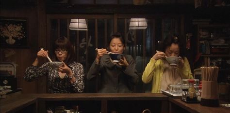 Diner Cinematography, Midnight Diner, Midnight Diner Tokyo Stories, Listening Bar Japan, Japanese New Wave Cinema, Movie Recs, Japanese Series, Memoirs Of A Geisha Cinematography, Tokyo Story