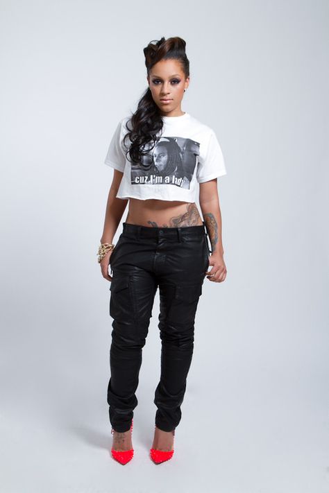 Sheneneh Jenkins "cuz im a lady" cropped tshirt from Bryon Javar Photo Shoots Ideas, Theme Costumes, Shoots Ideas, Cropped Tshirt, Im A Lady, Lookbook Inspiration, Costume Themes, Classy Chic, Fashion Addict