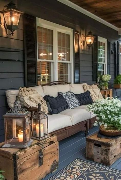 Calming Coastal, Summer Front Porch Decor, Summer Porch Decor, Porch Sitting, Porch Makeover, Summer Porch, Porch Furniture, Farmhouse Porch, Home Porch