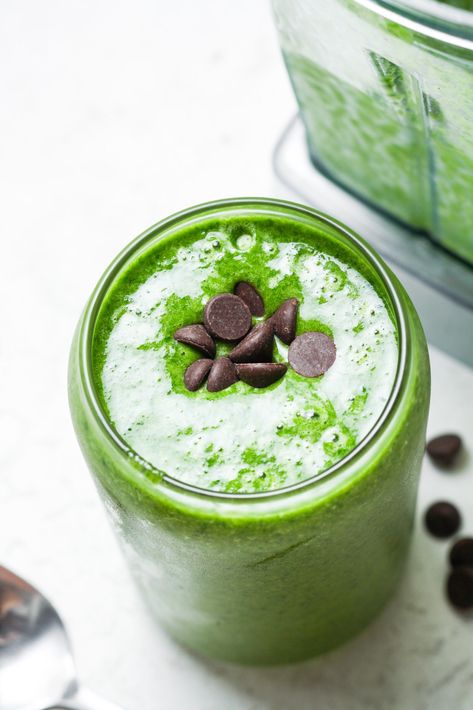 Healthy Shamrock Shake, Shamrock Smoothie, Easy High Protein Breakfast, High Protein Breakfast Ideas, Protein Breakfast Ideas, Real Food Meal Plan, 100 Days Of Real Food, Slow Cooker Baking, Lunch Planning