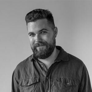 Robert Eggers Robert Eggers, Bearded Men, Beards, Down Shirt, Casual Button Down Shirt, Button Down Shirt, Men Casual, Historical Figures, Mens Tops