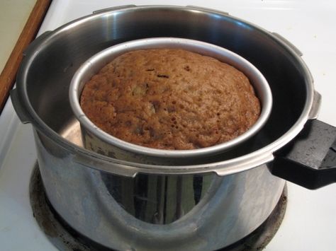 How to make chocolate cake in pressure cooker - We get you a hassle free recipe which allows you to bake your scrumptious cake in a pressure cooker. Chocolate Cake In Cooker, Cake Recipes In Cooker, How To Bake Cake, Pressure Cooker Cake, Oven For Baking, Cooker Cake, Cake Recepies, Chocolate Recipes Homemade, Bake Cake