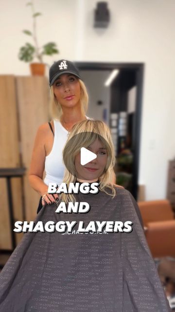 Feather Razor Haircuts, Shag Haircut Oval Face, Feathered Hairstyles With Bangs, How To Cut Choppy Layers, How To Style Shaggy Hair Tutorial, Shaggy Rocker Hair, How To Style Shag Bangs, Razor Cut Shag Haircut, 70s Shaggy Haircut