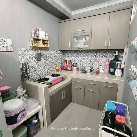 #kitchen Desain Pantry Dapur, Old Style Kitchen, Model Dapur, Minimal Kitchen Design, Tiny Kitchen Design, Kitchen Design Small Space, Desain Pantry, Simple Kitchen Design, Kabinet Dapur