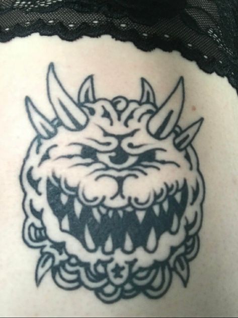 Doom Tattoo Design, Doom Tattoo Game, Doom Tattoo Ideas, Beholder Tattoo, Doom Tattoo, Doom Demons, Slayer Tattoo, Nerdy Tattoos, Doom Game