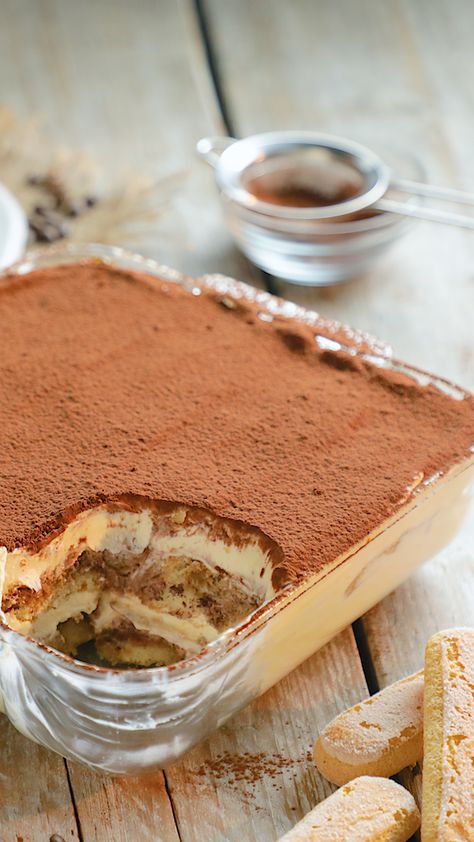 Best Tiramisu Recipe, Resepi Biskut, Kek Lapis, Tiramisu Recipe, Bake Desserts, Food Videos Desserts, Cooking Recipes Desserts, Cake Cake, Desert Recipes