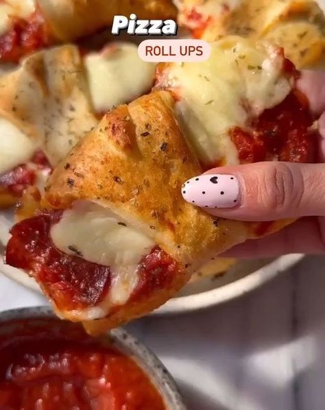 Foodie on Instagram: "1,2 or 3? Which recipe by @melissas_healthykitchen would you love to try? 1️⃣ Pizza roll-upsa roll ups 2️⃣ Baked Cheese Pepperoni Bites 🍕 3️⃣ Spider web pretzels🕷️🕸️ Recipes in the comments ⬇️ 🎥 by @melissas_healthykitchen • • • • • #foodblog #foodblogger #foodie #food #foodporn #foodphotography #foodstagram #instafood #foodlover #foodpics #yummy #loodgasm #delicious #foodiesofla #lafoodie #foodiesofinstagram #homemade #healthyfood #instagood #foodgram #tasty #foodl Pepperoni Bites, Pizza Roll Ups, Pizza Roll, Instagram Recipes, Tailgating Recipes, String Cheese, Baked Cheese, Tasty Recipes Videos, Pizza Recipes Homemade