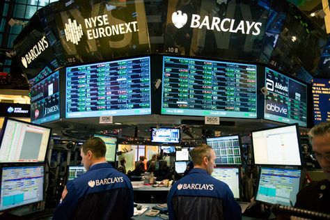 wall street trading floor | Traders work at the Barclays booth on the floor of the New York Stock ... Trading Floor, Wall Street Finance, Suze Orman, Emergency Savings, Dow Jones, Fbi Agent, Stock Exchange, New Market, On The Floor