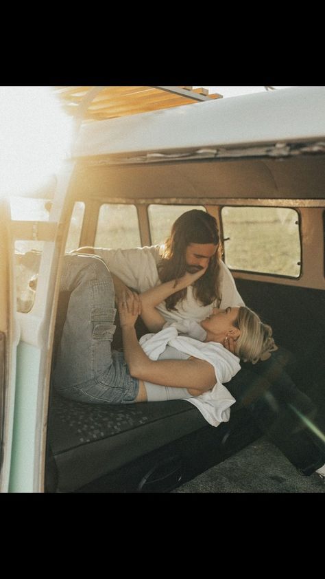 Kylie Katich, One Last Stop, Volkswagen Van, Outdoor Couple, Romantic Photos Couples, Gay Books, Hogwarts Express, Fan Book, Character Aesthetic