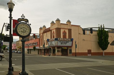 image The Dalles Oregon, White Oak Tree, Small Town America, Eastern Oregon, Hood River, Cannon Beach, Columbia River, Coastal Towns, Oregon Coast