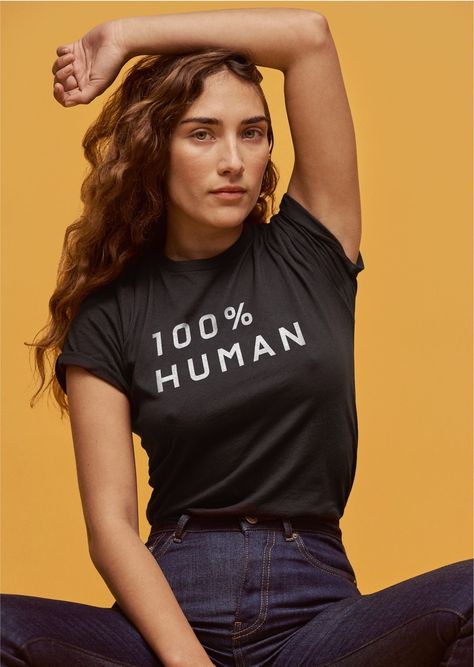 Feminist Merch, T Shirt Outfit, Tee Shirt Designs, Trendy Tee, Women Supporting Women, Ethical Fashion, Minimal Fashion, Shirt Outfit, Cool Shirts