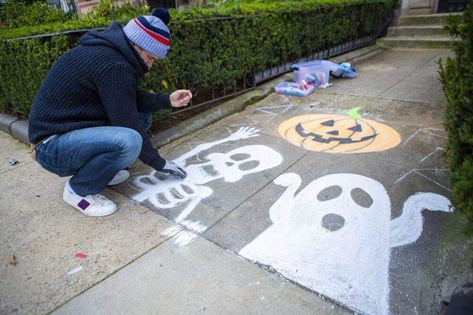 Boston is offering $250 grants to help residents throw Halloween block parties Halloween Street Party, Halloween Block Party, Summer Block Party, Halloween Street, Halloween Blocks, Boston Art, Bloc Party, Street Party, Block Party