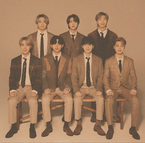 Bts Brown Aesthetic, Bts Brown, Brown Theme, Ipad Ideas, Bts Pics, Nothing To Fear, Vintage Picture, Magic Shop, Brown Aesthetic