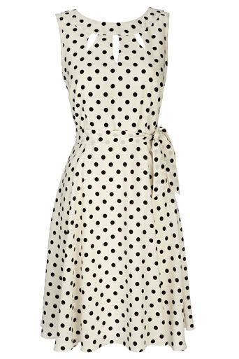 bolinhas 50's Housewife, Ascot Dresses, Áo Blu, Spot Dress, Dots Fashion, Polka Dots Fashion, Spotted Dress, Moda Vintage, Polka Dot Dress