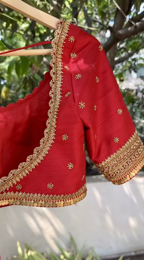 Red Bridal Blouses, Blouse Zardosi Work Design, Red Brocade Blouse Designs, Work On Red Blouse, Red Work Blouse Designs, Red Blouse Work Designs, Red Bridal Blouse, Red Blouse Designs, Handwork Blouse Design