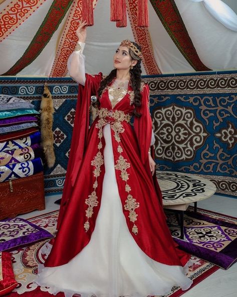 Uzbekistan Wedding Dress, Traditional Kazakh Dress, Kazakh Clothing Traditional Dresses, Uzbek Wedding Dress, Mongolian Wedding Dress, Traditional Kazakh Clothing, Lavender Mermaid Dress, Mongolian Wedding, Kazakh Dress