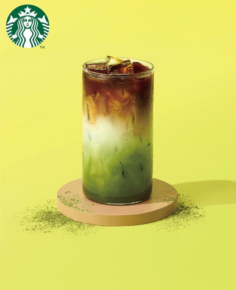 Summer is here at Starbucks in Korea : Starbucks Stories Asia Raya Photoshoot, Korean Cafes, Korean Cafe, Starbucks Menu, Matcha Drink, Seasonal Drinks, At Starbucks, Menu Board, Juice Bar