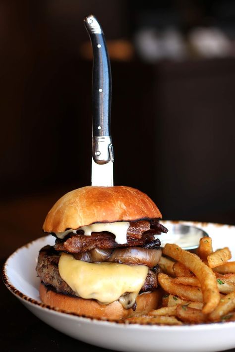 Cheeseburger with Butterkase cheese, bacon, and grilled red onions at Monnie Burke's | chicago foodie girl Chicago Eats, Parmesan Crisps, My Free Time, Smoked Gouda, Tender Beef, Funnel Cake, Soft Pretzels, Fall Spices, Red Onions