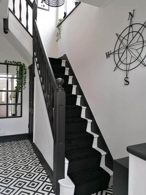 Black Stairs Design, Black White And Grey Staircase, White And Black Hallway Ideas, Black And White Hallways And Stairs, Hallway Decorating Black And White, Black And White Narrow Hallway, Black And White Stairs And Landing, Black And White Entrance Hall, Black And White Hallway Ideas Entryway