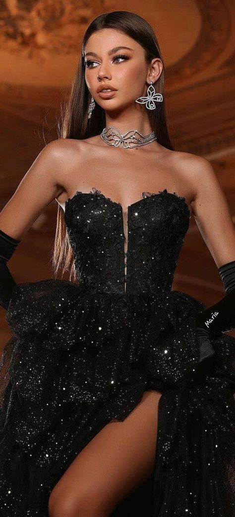 Prom Dresses Glitter, Black Tulle Prom Dress, Quinceanera Dresses Black, Dresses Glitter, Quinceanera Dresses Red, Black Lace Prom Dress, Purple Quinceanera Dresses, Black Quinceanera Dresses, Red Quinceanera Dresses