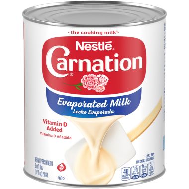 Carnation Evaporated Milk is a versatile, shelf-stable dairy product that replaces milk and cream in cooking.  With less water than whole milk, this concentrated milk is richer and creamier than whole milk. Unsweetened Condensed Milk, Chocoflan Recipe, Creamy Mac And Cheese, Rich Desserts, Hispanic Food, Mac N Cheese Recipe, Creamy Soup, Evaporated Milk, Low Cal