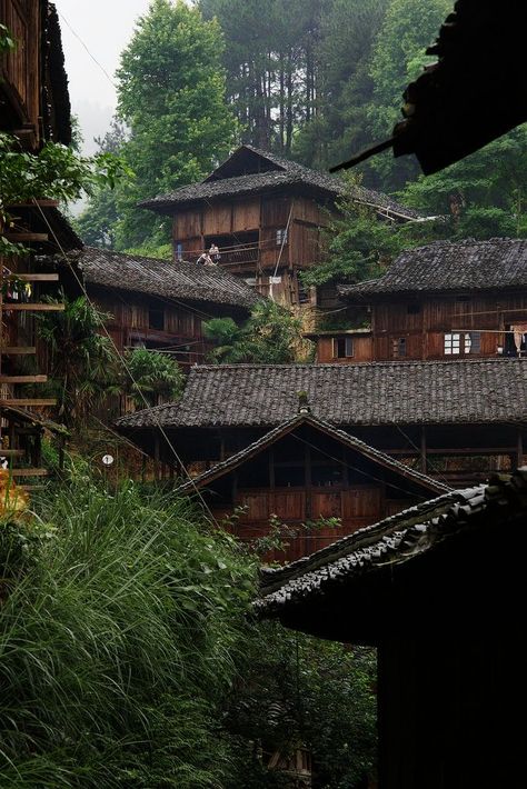 Magic Places, Wood Houses, Asian Architecture, Tree Houses, Japan Aesthetic, Aesthetic Japan, Chinese Architecture, Japanese Architecture, Japanese Aesthetic