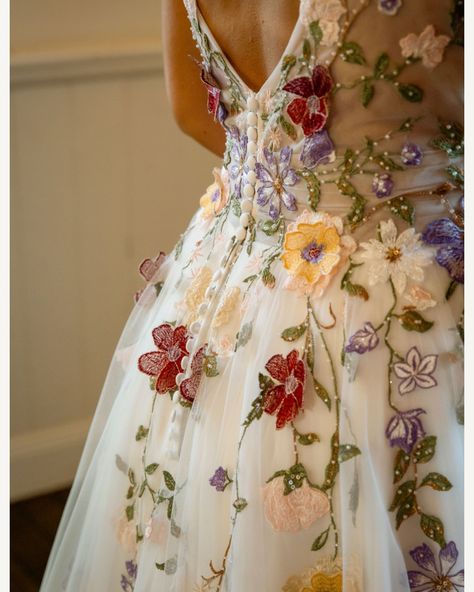 Meet IVANA, our enchanting ivory gown, where delicate 3D flowers bloom from bodice to train, weaving the story of your romance. 🌸💍 📸: @photobyfallon 👗: RSVP Bridal Collection #rsvpbridalandformal #rsvpbridalcollection #etherealweddingdress #floralweddingdress #gardenwedding #botanicalwedding #SpringWedding #bridalelegance #bridalstorecoffsharbour #coffsharbourbridal Wedding Dresses Flowers, Flower Wedding Dresses, Jas Wedding, Wedding Dress With Flowers, Wedding Dress Flowers, Handfasting Dress, Bridal Era, Flower Wedding Dress, Ethereal Wedding Dress