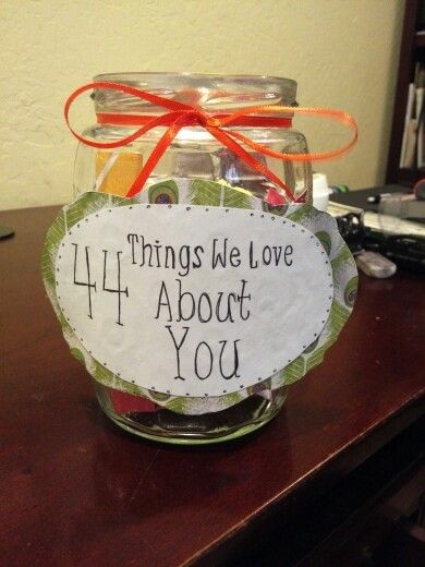 Birthday gift on my moms 44th! 33th Birthday Ideas For Men, 51 Year Old Birthday Party Ideas, 44th Bday Party Ideas, Husband 32 Birthday Ideas, Moms 55th Birthday Ideas, 53 Birthday Ideas For Mom, 44 Bday Party Ideas, 45 Years Old Birthday Party Ideas, 43 Birthday Decoration Ideas For Men