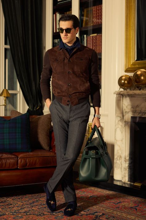 Ralph Lauren Purple Label Men's Fall 2024 [PHOTOS] Ralph Lauren Men Outfits, Vest Outfits Men, Ralph Lauren Purple Label Men, British Style Men, 2024 Menswear, Ralph Lauren Menswear, Ralph Lauren Fall, Preppy Mens Fashion, Man Dressing Style