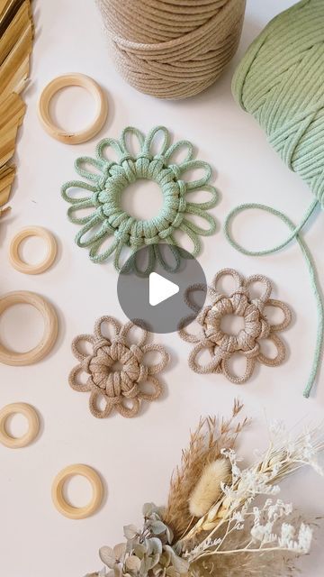 🌸Bochiknot on Instagram: "DIY macrame flower ring 🌸 Here’s a quick and easy macrame flower made on a ring with vertical larks head knots. These make cute little add ons for your macrame projects 🌸💕 Cord lengths used: Large flower (2” ring) - 210cm cord length Small flower (1” ring) - 120 cm cord length" Macrame Flower Holder, Macrame In Ring, How To Make A Macrame Flower, Macrame Around A Ring, Macrame Magnet Diy, Macrame Sunflower Tutorial, Easy Macrame Tutorial, Cord Crafts Diy, Macrame Flowers Tutorial