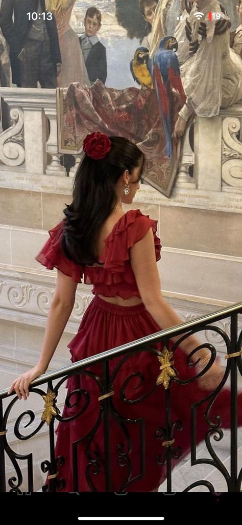 Spanish Dance Aesthetic, Spanish Dancing Aesthetic, Spanish Aesthetic Outfits, Spanish Dancing, Spanish Aesthetic, 2025 Outfits, Romantic Clothes, Latina Aesthetic, Dance Aesthetic