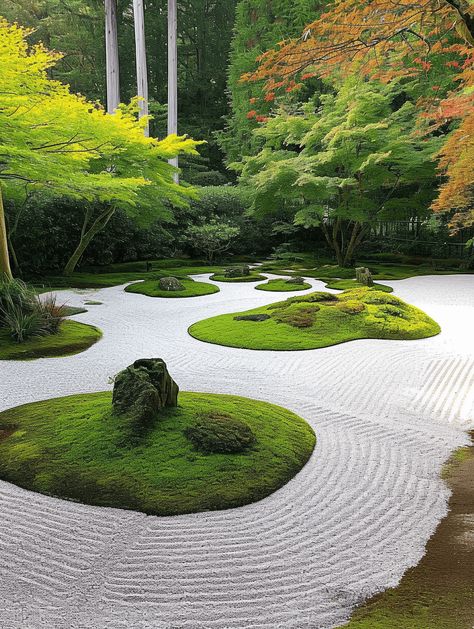 30+ Zen Garden Ideas That Will Inspire You Japanese Backyard, Zen Garden Ideas, White Gravel, Zen Rock Garden, Japanese Garden Landscape, Zen Garden Design, Japanese Zen Garden, Japan Landscape, Japan Garden