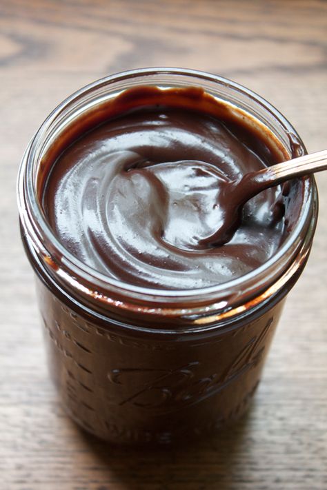 Hot Fudge Sauce || A Less Processed Life Homemade Hot Fudge, Averie Cooks, Hot Fudge Sauce, Cream Cakes, Fudge Sauce, Clotted Cream, Dessert Sauces, Sweet Sauce, Hot Fudge