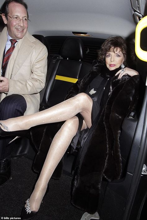 Wow! Joan Collins, 87, outdid herself on Tuesday evening as she flaunted her phenomenal legs during a night out ahead of the Tier Three restrictions in London Dame Joan Collins, Michael Caine, Joan Collins, Vintage Life, Shakira, Dress And Heels, Tv Stars, Gibson, The Incredibles