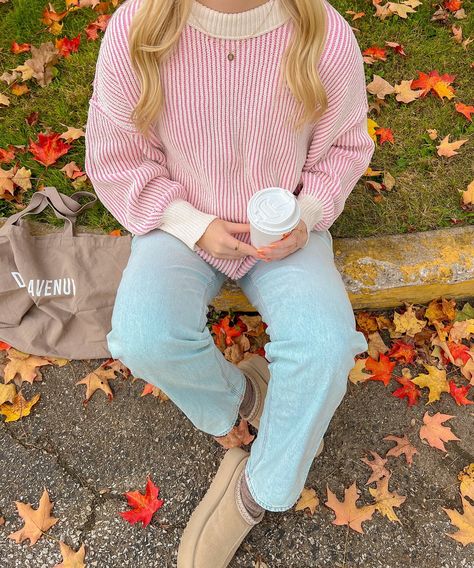 pumpkin chai, crunchy leaves, & apple everything!!🧸🍁🧡🎀🍎 • • #pumpkinseason #pinterestgirl #fallfashion #fallvibes #pinterestaesthetic #pinterestphoto #fallinspo #modestfashion #vermontlife Neutral Outfits Winter, Fall Outfits Church, Christmas Church Outfit, Downtown Fashion, Neutral Winter Outfit, Outfits Church, Colorado Outfits, Fall Ootd, Church Outfit