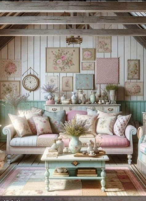 (4) Facebook Chic Farmhouse Living Room, Shabby Chic Farmhouse Living Room, Country Couches, Diy Shabby Chic, Muebles Shabby Chic, Farmhouse Living Room Decor, Home Decor Cozy, Estilo Shabby Chic, Tranquil Retreat