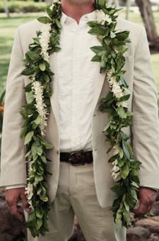 Zen Wedding, Polynesian Wedding, Wedding Lei, Groomsmen Party, Wedding October, Green Wedding Inspiration, Island Wear, Kauai Wedding, Hawaiian Lei