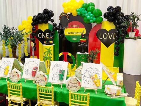 One Love 1st Birthday Party, Reggae Party Ideas Decoration, Jamaican Party Ideas, Reggae Birthday Party Ideas, Jamaican Birthday Party Ideas, One Love Birthday Party, Dancehall Party Decor, Reggae Themed Party Ideas, One Love First Birthday Party Theme