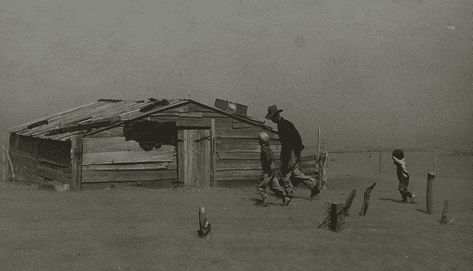 Oklahoma Dust Bowl, Rare Historical Photos, Dust Bowl, Dust Storm, Extreme Weather Events, Top Soil, Historical Pictures, Us History, Historical Events