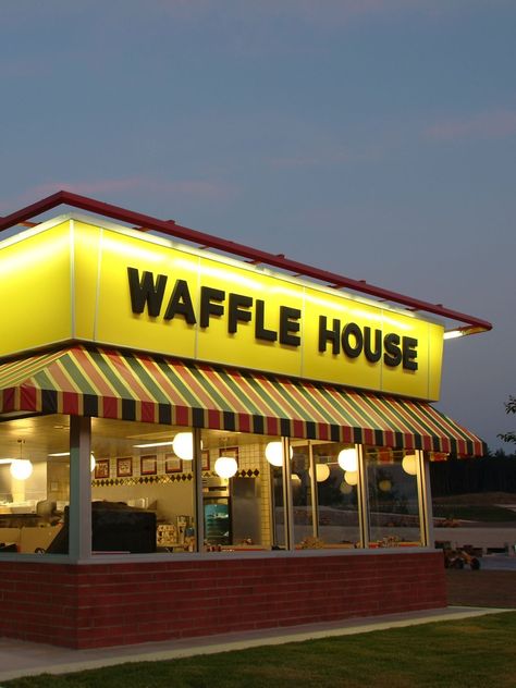 Waffle House Aesthetic, October Sketches, Narrative Illustration, Waffle Shop, La Aesthetic, Store Signage, Bloxburg Builds, Food Chains, Cloudy Weather