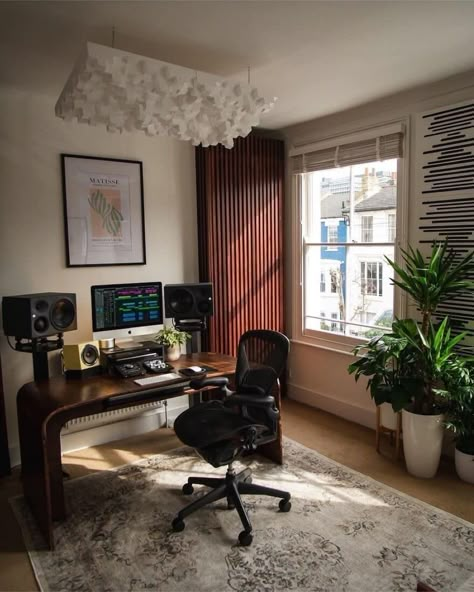 Producer Room Aesthetic, Music Studio Living Room, Small Home Music Studio, Home Studio Setup Music, Producer Setup, Modern Recording Studio, Guitar Room Aesthetic, Small Music Studio, Living Room Music Studio