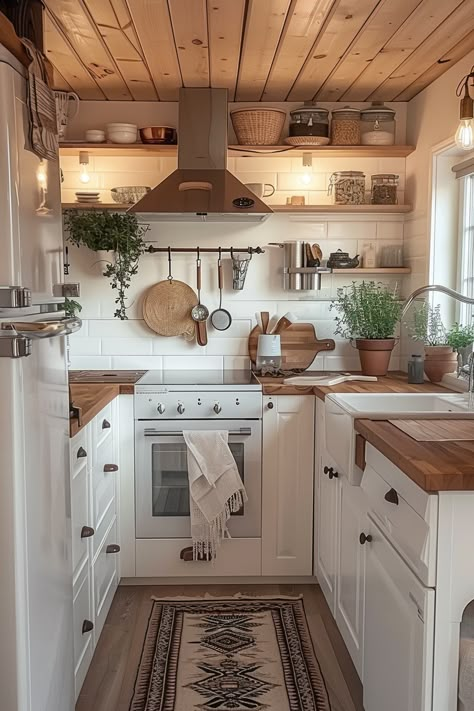 Small House Kitchen Design Ideas, Ikea Cottage Kitchen Ideas, Small Cottage Aesthetic Interior, Vintage Kitchen Design Cottage, Cozy Tiny Kitchen, Small Cottage Renovation Ideas, Home Decor Ideas Cottage, Cottage Feel Kitchen, Tiny U Kitchen